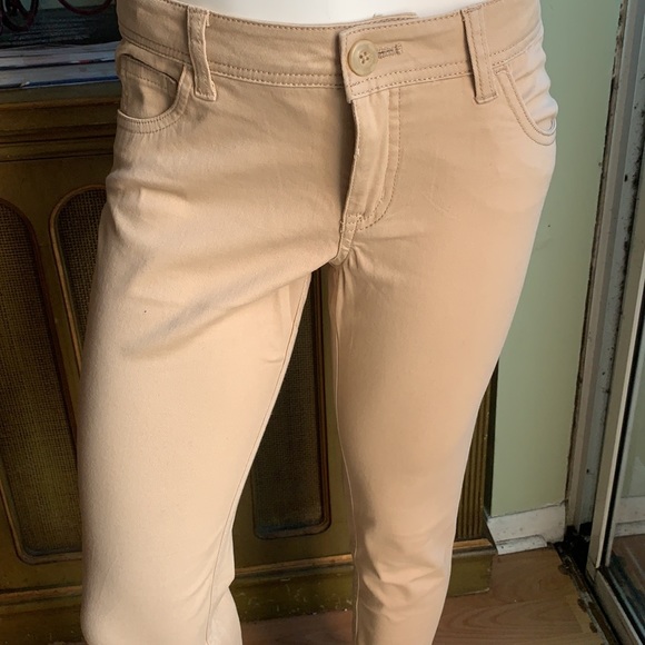 Justice super Skinny khaki pants 👖 - Picture 2 of 13